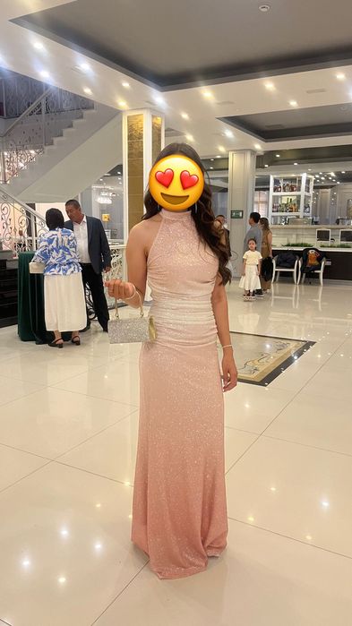 Вечернее платье с блестками, надевала 1 раз