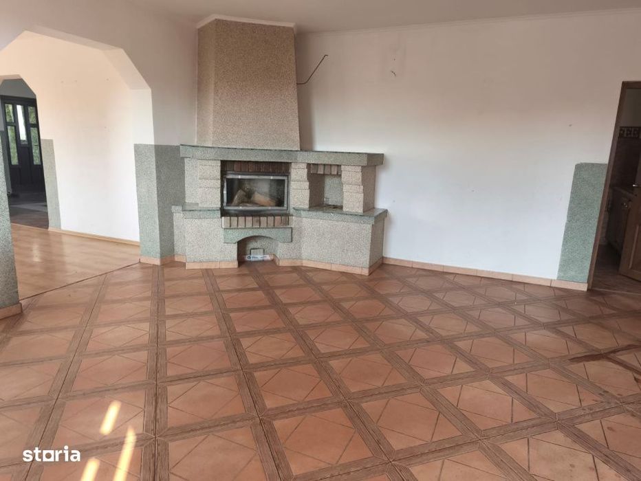 Casa individuala, 200mp utili, 1600mp teren, Radauti