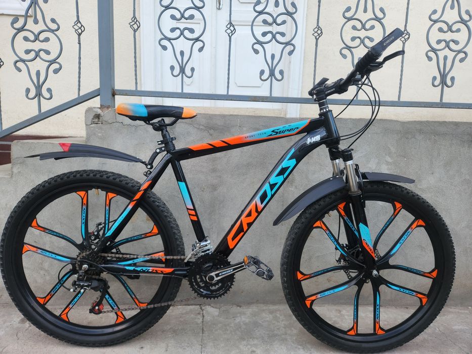 Велосипед Сотилади