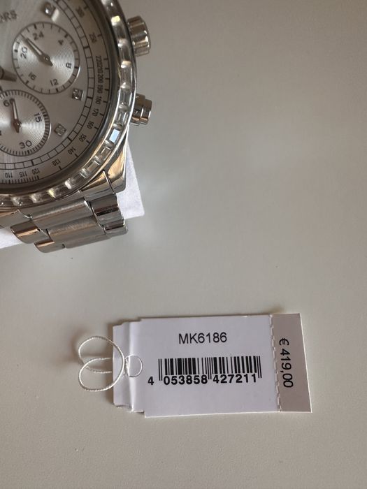 Часовник Michael Kors