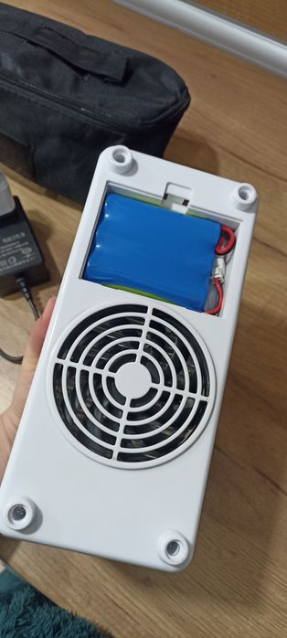 Преносим хладилник за инсулин/лекарства