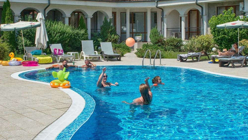 Продава се Двустаен апартамент в к.к. Слънчев бряг - 91 кв.м за 1088 €/кв.м - Снимка #20