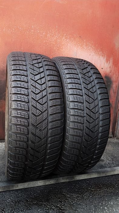2бр.  зимни гуми 225/45/19 Pirelli Sotto Zero 3
dot24