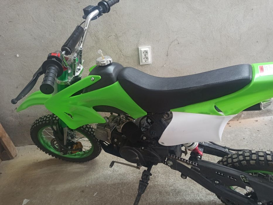 Мотоциклет Кросов 125