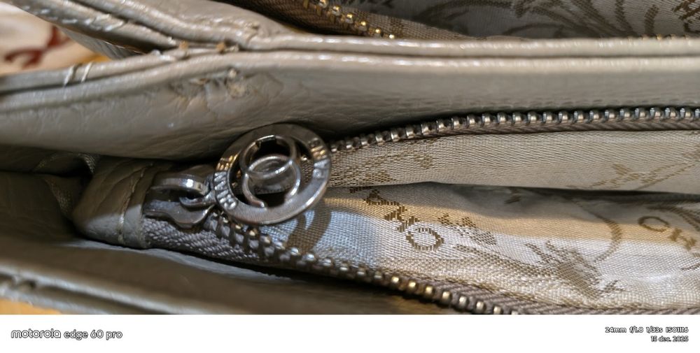 Poșetă piele frumoasa