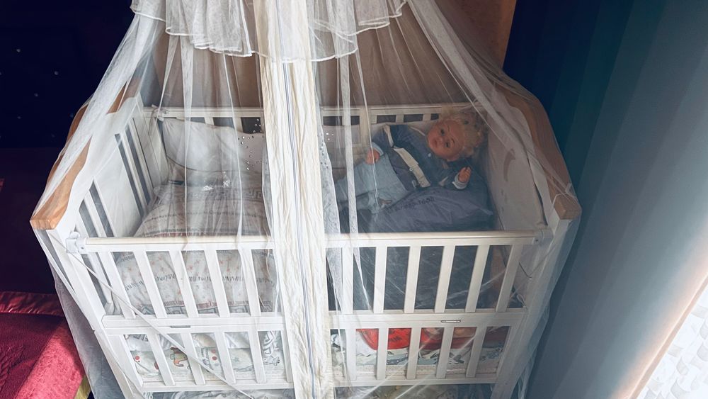 Детская кроватка