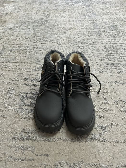 Продам зимнюю обувь