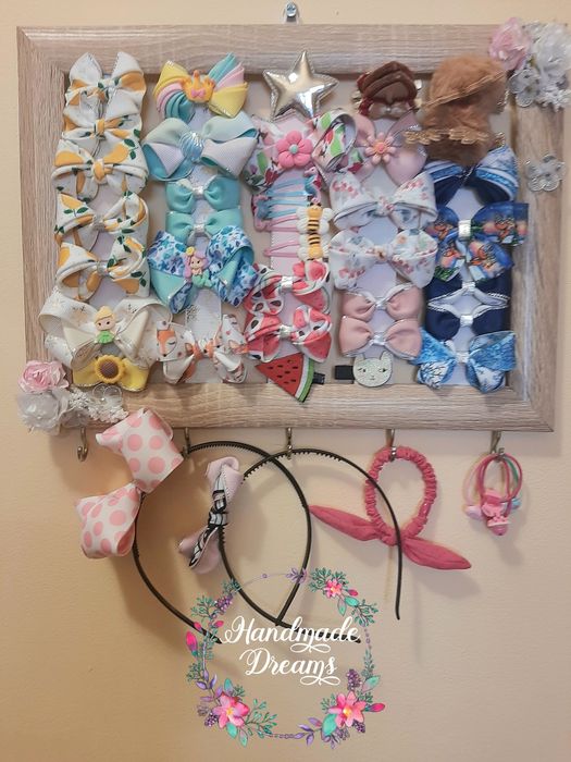 Фибички, аксесоари, диадеми