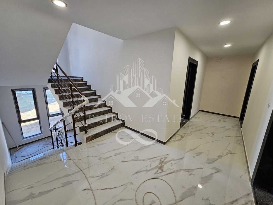 Продава се Двустаен апартамент в Велинград - 66 кв.м за 1054 €/кв.м - Снимка #5