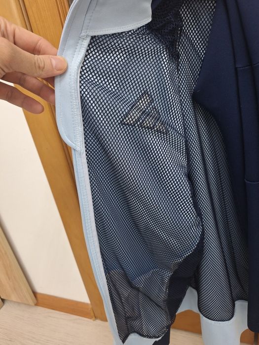 Спортивный костюм