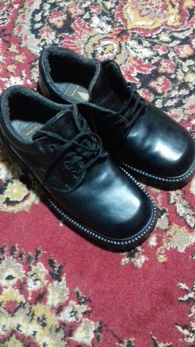 Pantofi barbati tip gheata