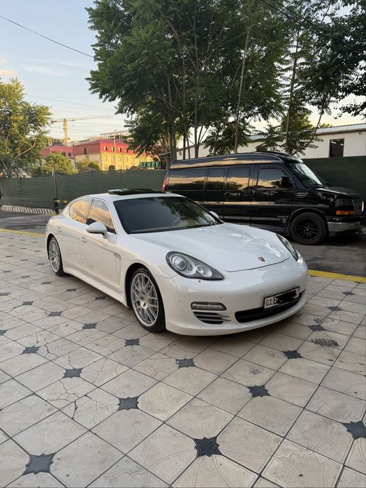 Porsche panamera 4S 4.8 V8 pushka !