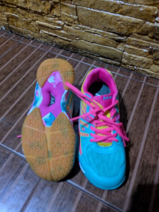 Волейбольные кросовки