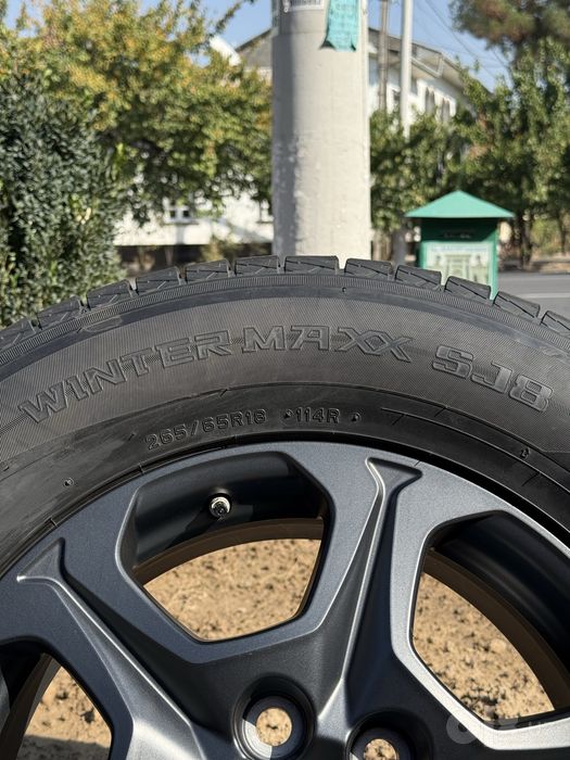Оригинальные диски Toyota R18 с резиной Dunlop и датчиками