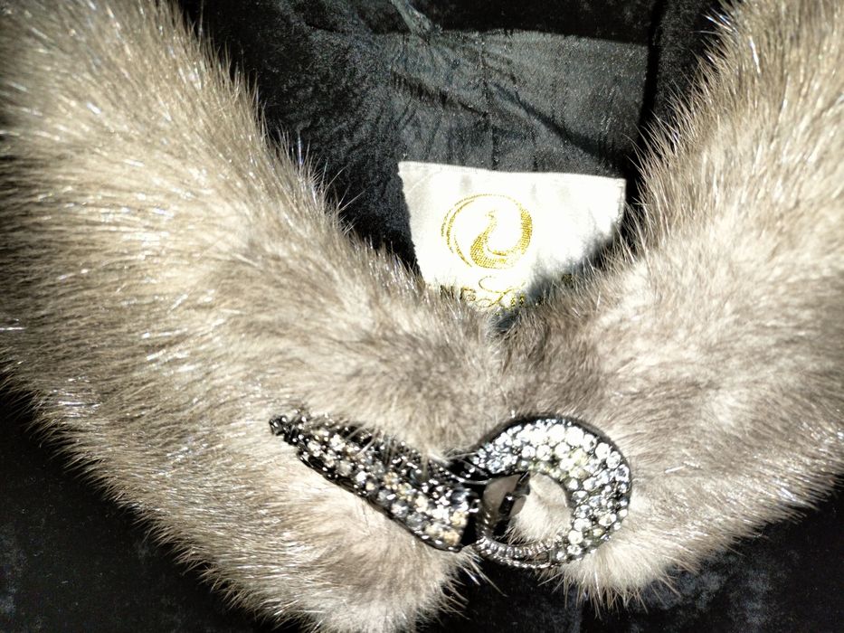 Шуба в отличном состоянии