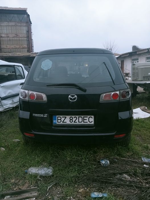 Vând autoturism Mazda 2