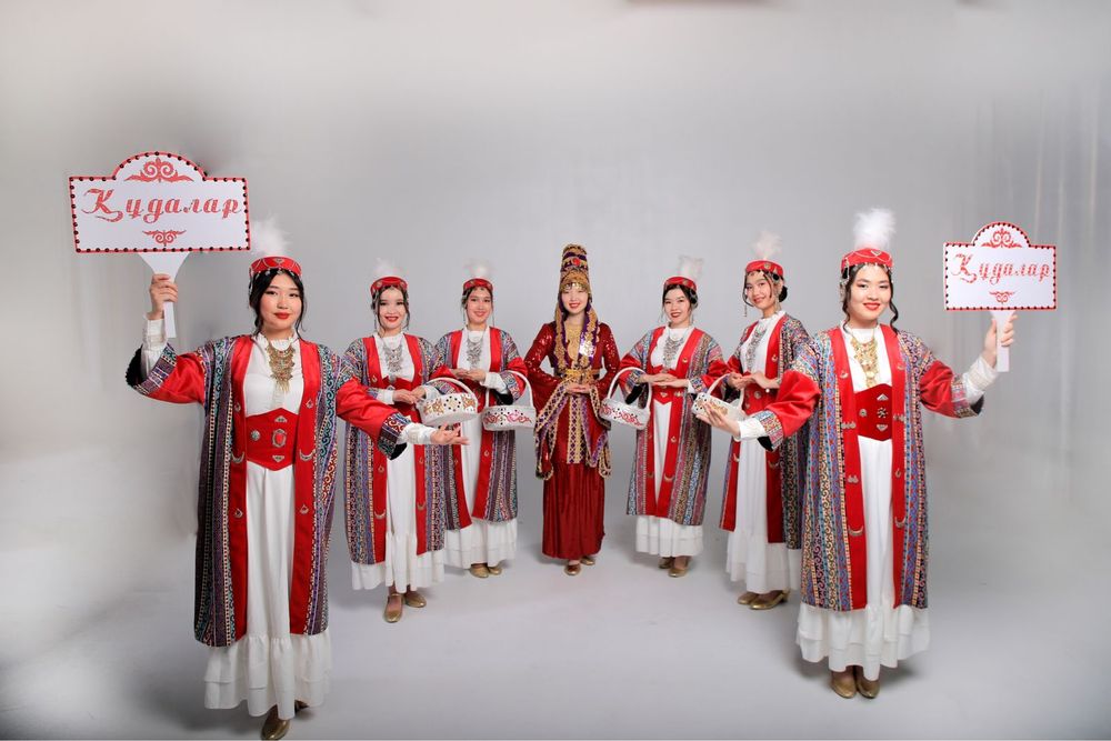 Тамада әнші домбыра Баян