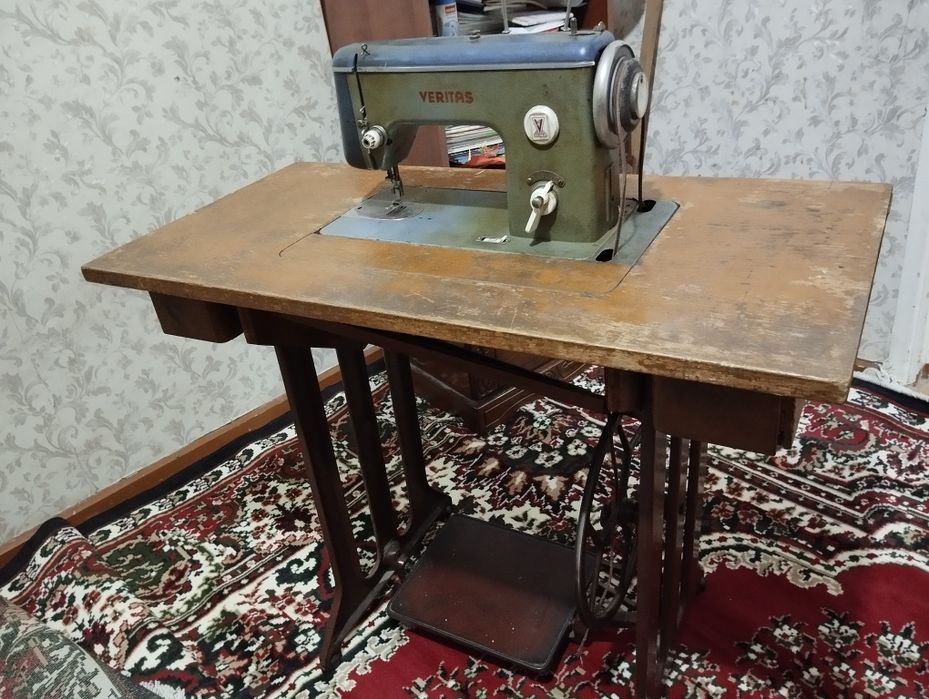 Tikuv mashinasi VERITAS