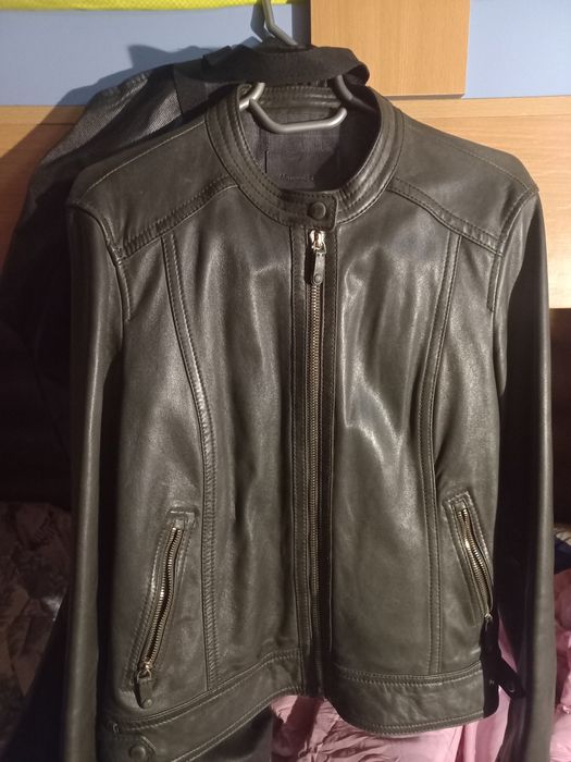 Кожаная куртка Massimo Dutti