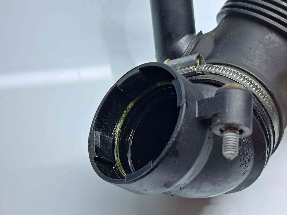 Tub admisie aer  AUDI A3 (8P1) [Fabr 2003-2012] 3C0129654M 1.6 TDI CAY