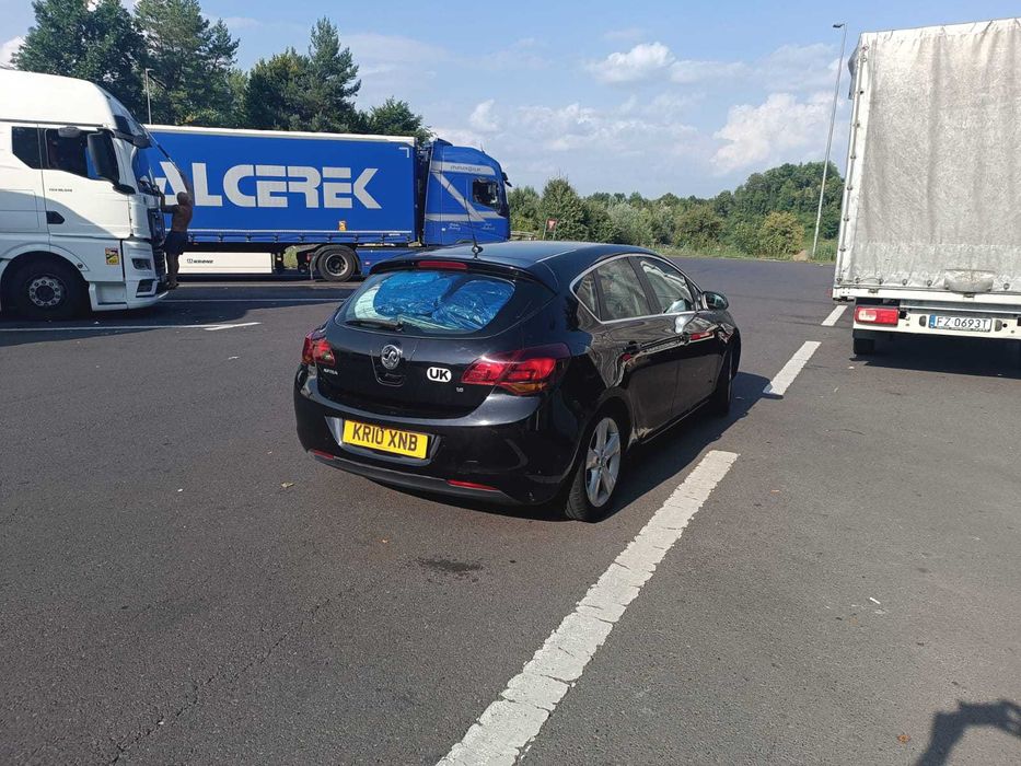 Опел Астра/Opel Astra J 2010 г. 1.6, 115 к.с. (85 kw)бензин на части.