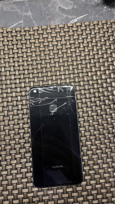 Телефон на запчасти