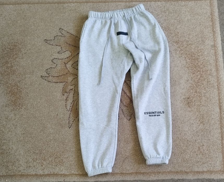 Pantaloni lungi essentials