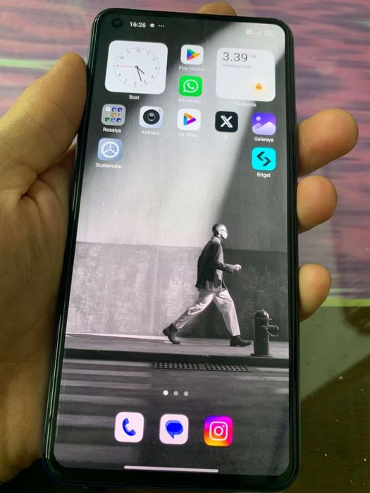 Ikkalsi yaxshi Telefon narxlarni kelishamiz