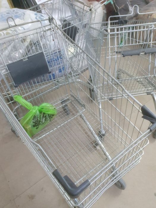 Покупателький тележки