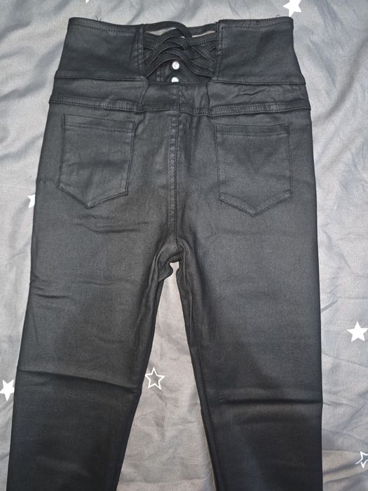 Pantaloni tip piele dama