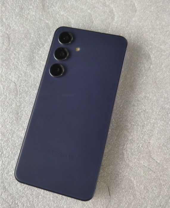 Продам Samsung s24