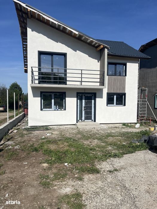 Casă nouă cu 3 camere, teren 550 mp Hemeius !!!