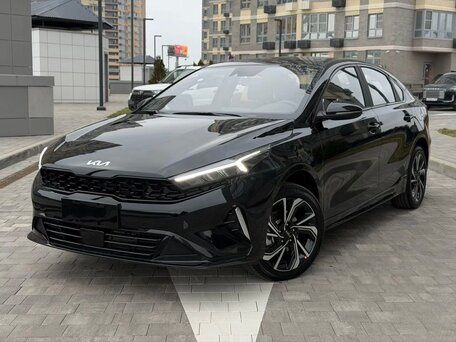 Запчасти для  KIA K3 бампер Киа к3