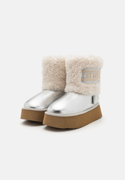 Боти Steva Madden