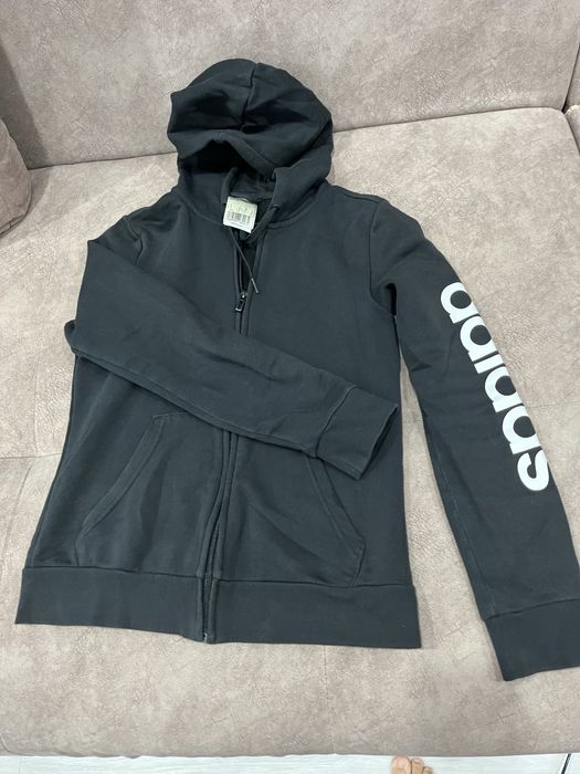 Продам пакет вещей