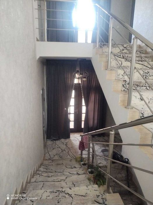 Термиз шаҳрида шинам ва қулай Уй сотилади!