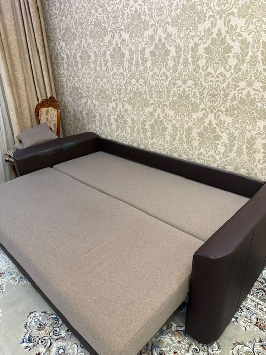 Продам б/у диван