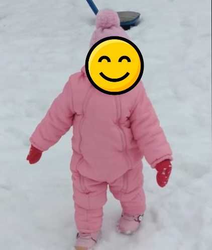 Продам комбинезон на девочку