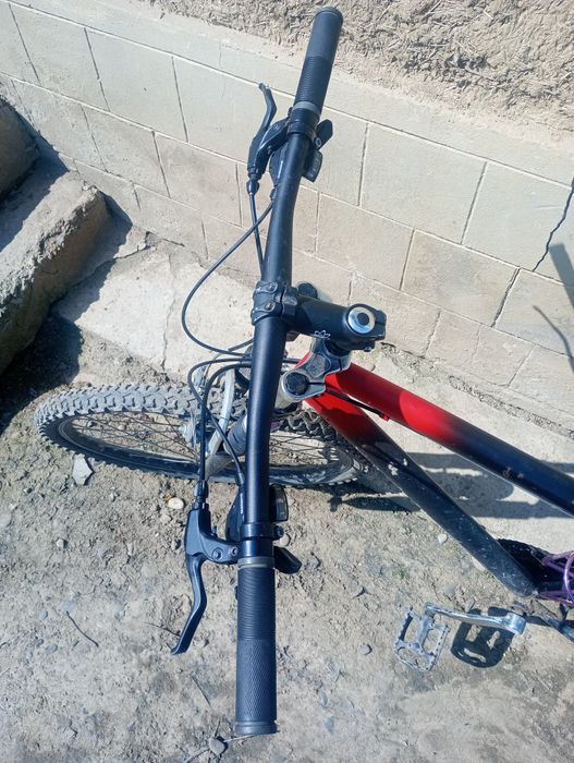 Vând bicicletă în stare bună de funcționare