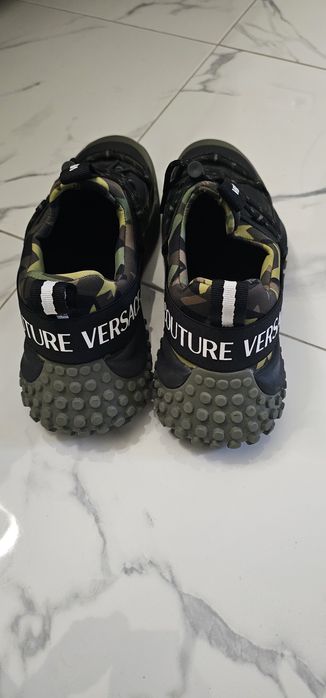 Versace Jeans мъжки маратонки

Маратонки Hyber