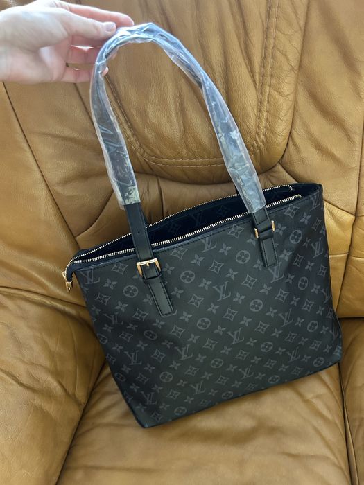Geanta louis vuitton