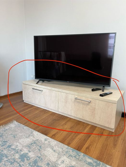 Тумба под ТВ срочно