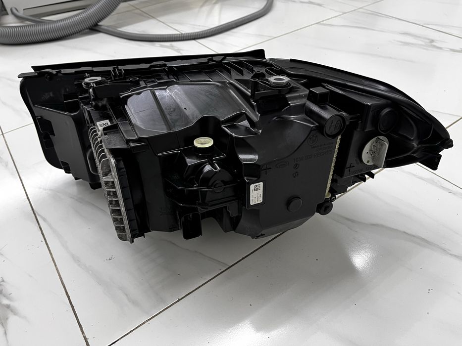 Продам срочно фары bmw g30