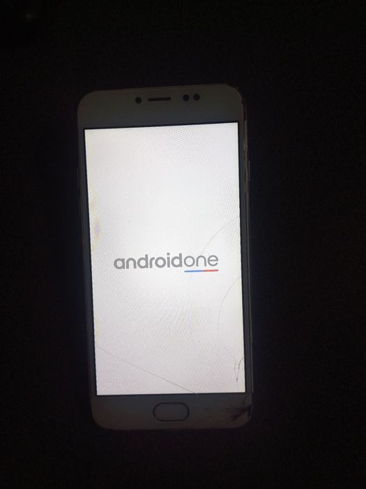 Smartfon General mobile 6d model 32 gb xotira