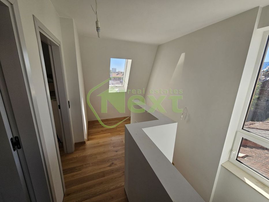 Продава се Тристаен апартамент в София, Център - 132 кв.м за 2879 €/кв.м - Снимка #3