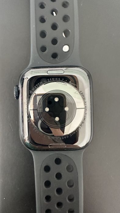 Apple Watch Series 7 Nike Edition 45mm (Wi-Fi)