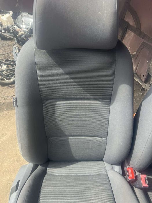 Салон VW TOURAN 2010-15год ляв Туран 2 подгрев 7 места ном 923