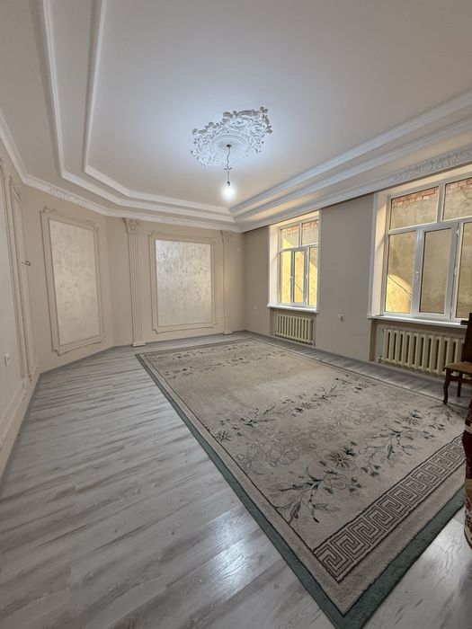 Продается 3 этажный дом, Амир Темур махалля (собственник)