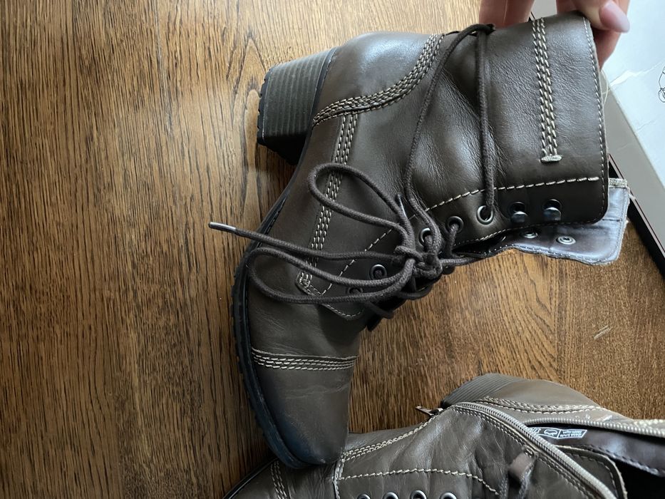 Ghete din piele naturală, mărimea 38