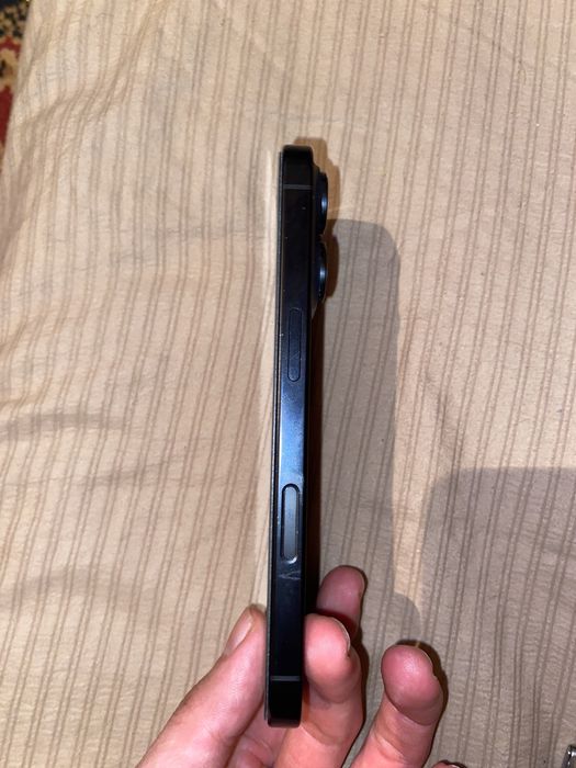 iPhone 16 pro 128гб